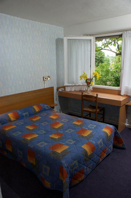 Hotel Le Lyon Брон Стая снимка