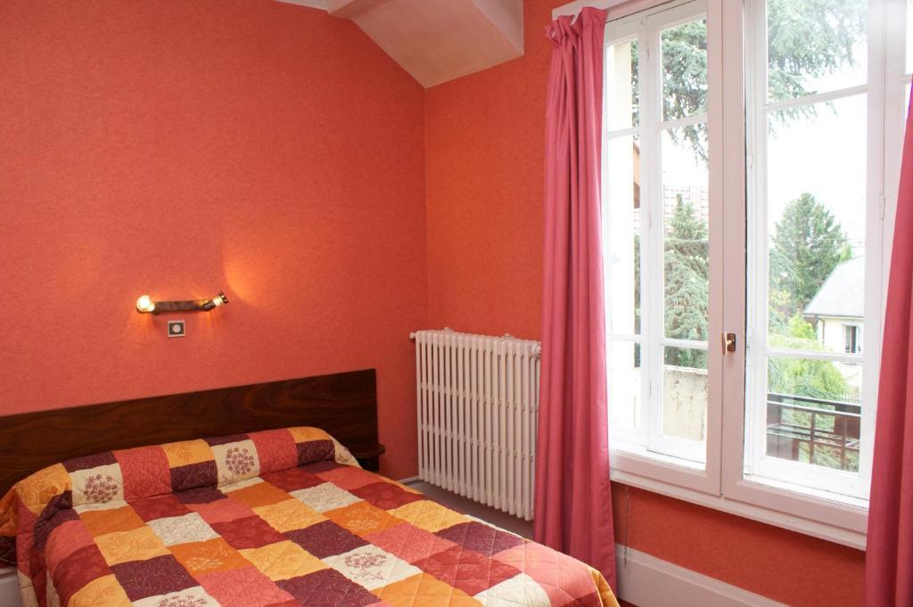 Hotel Le Lyon Брон Стая снимка