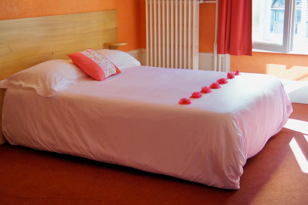 Hotel Le Lyon Брон Екстериор снимка